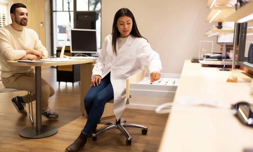 Image 4: Examen ocular en Armand Òptics