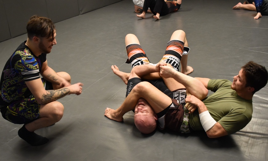 Image 3: Three Brazilian Jiu-Jitsu Classes