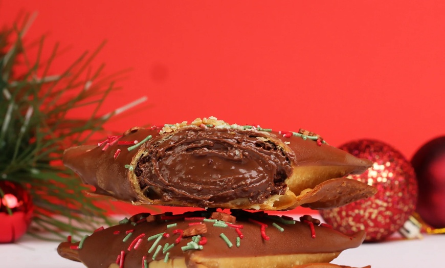 Image 26: Enjoy Handcrafted Delicious Samosas in Boxes of 4, 8, or 12