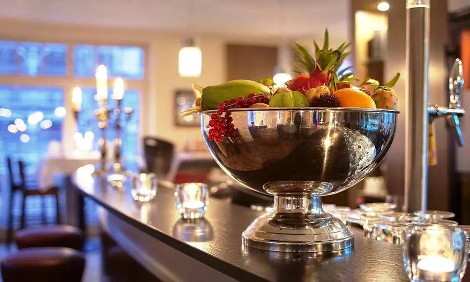 Rügen: 2-Zimmer-Suite mit Balkon inkl. Halbpension