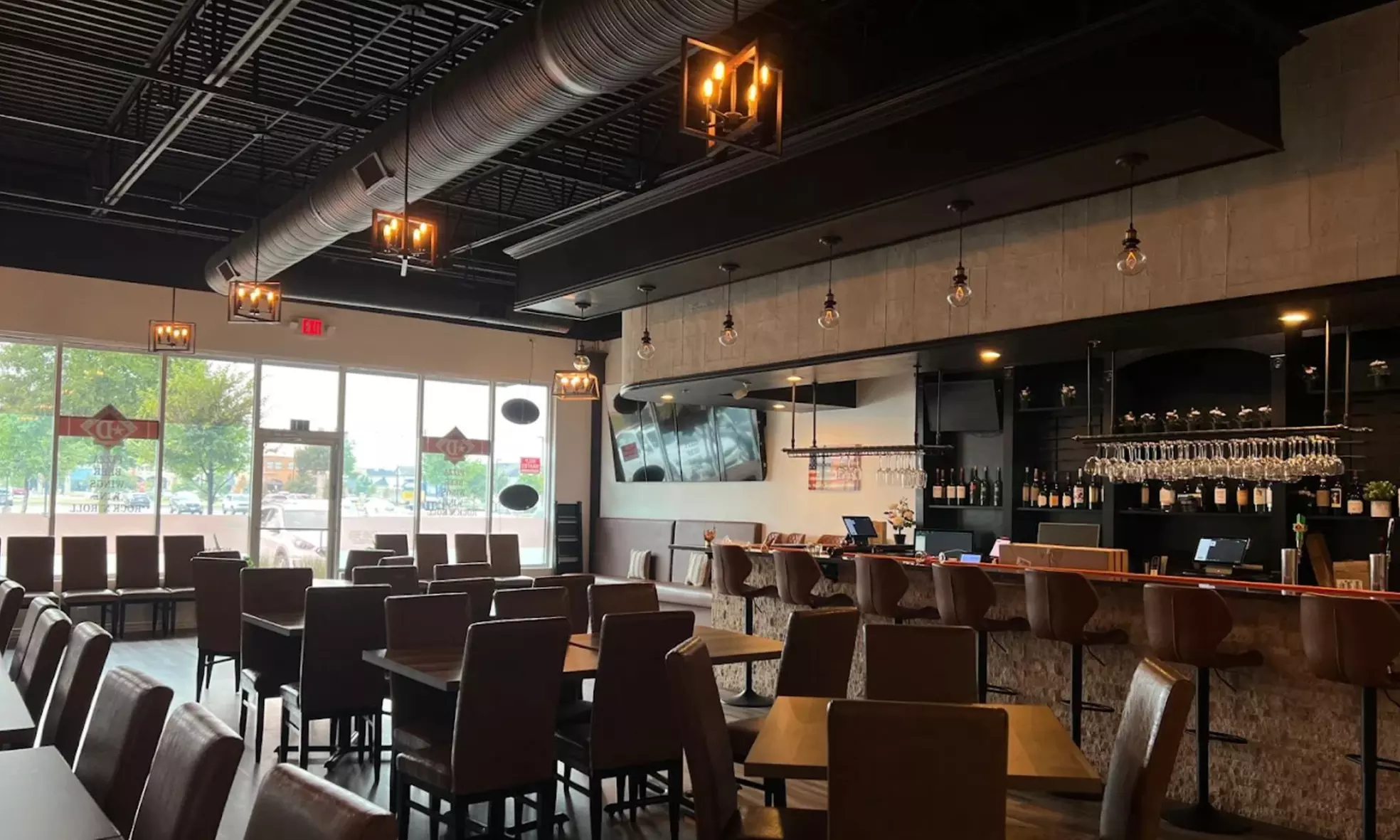 $25-$100 to Spend on Food & Drinks, 14" Pizza, Pasta, Bread & 2 Drinks
