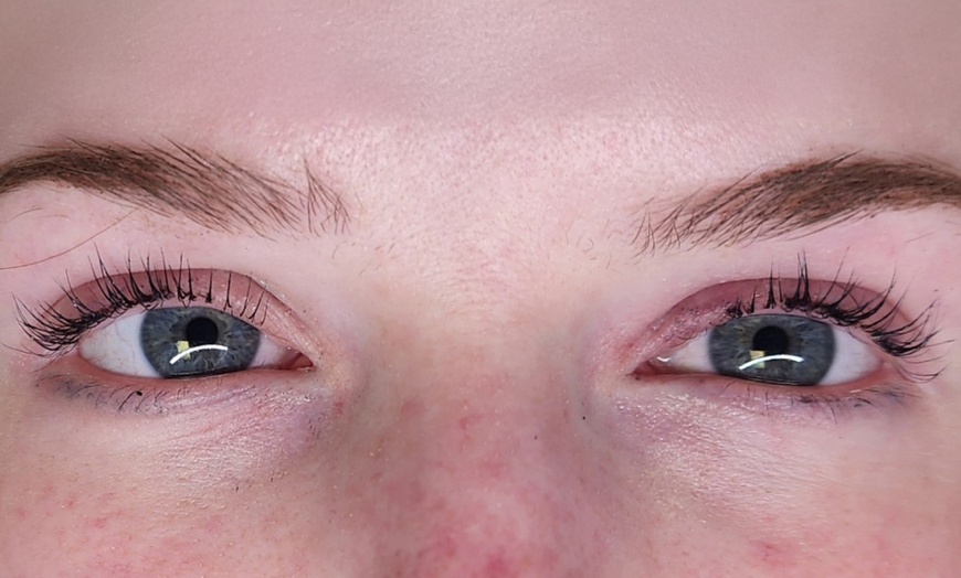 Image 3: Enhance Your Look with One Eyelash Lift Treatment or Tinting Options