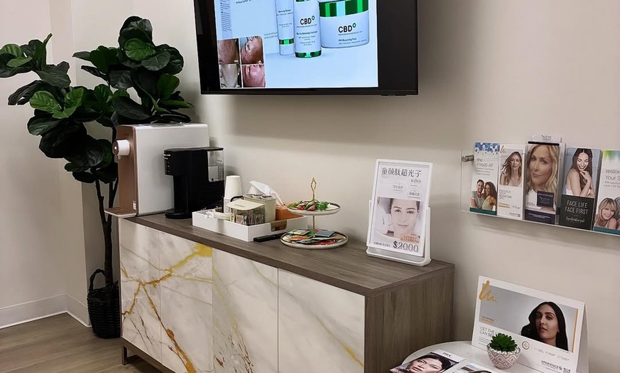 Image 5: Laser Hair Removal for Smooth Long-Lasting Results