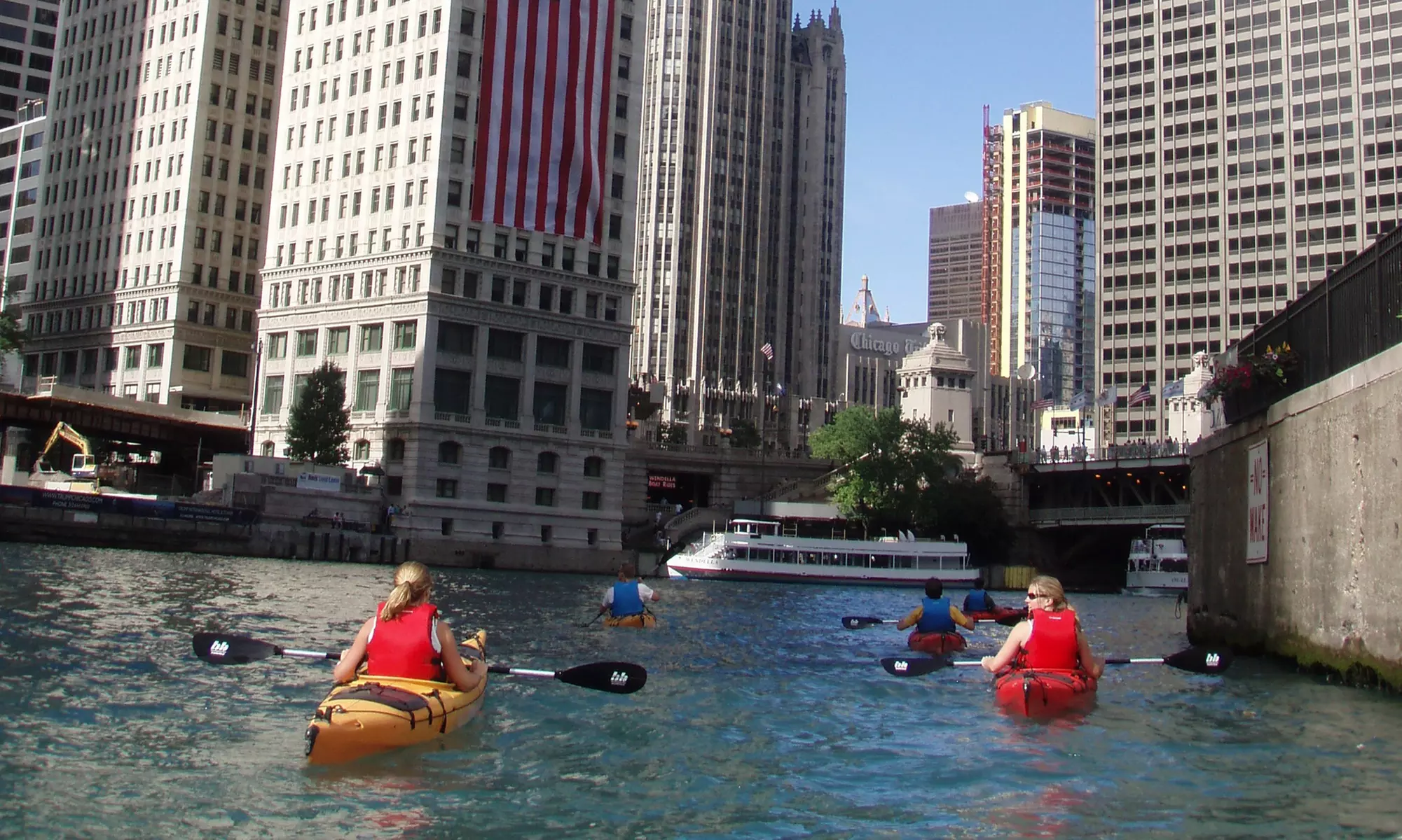 Chicago River Sunset or Architectural Kayaking Tour with Kayak Chicago