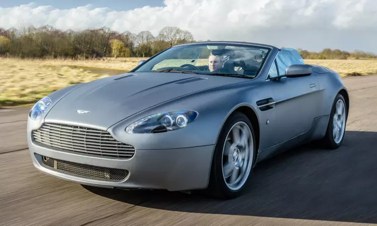 Sportscar / Supercar Driving Experience for 3, 6, or 9 Miles