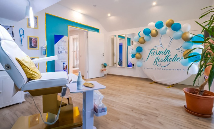 Image 2: Injektionslipolyse: Kinn, Bauch, Oberschenkel innen oder innen & außen