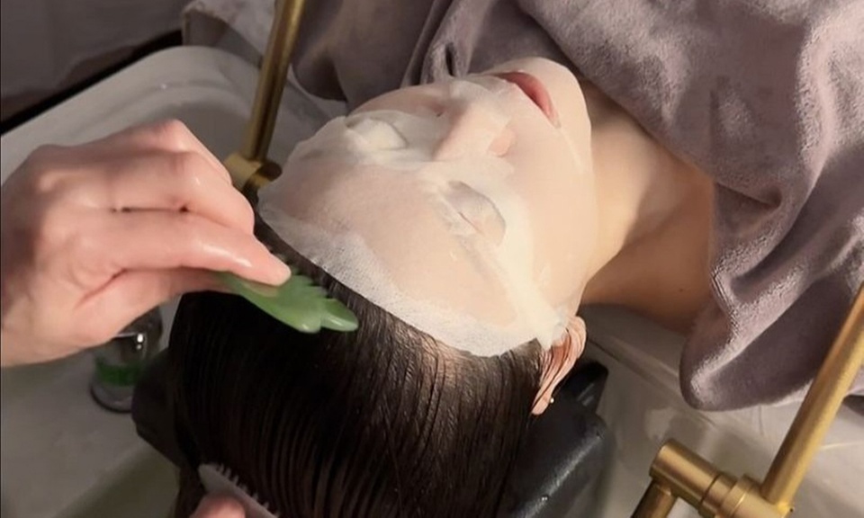 Nourishing Head, Deep Head, Or Anti-Aging Head Treatment w/Mini-Facial