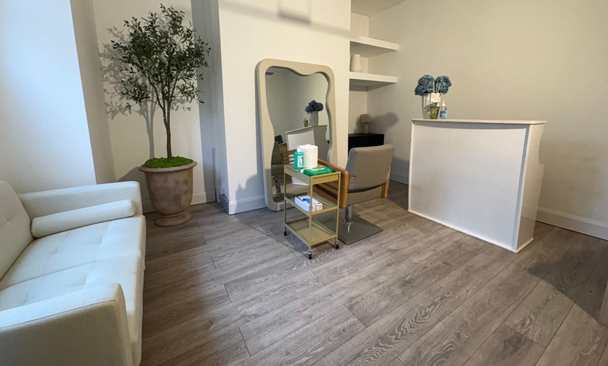 Image 5: Up to 53% Off on Cupping at Esma Spa and Clinic