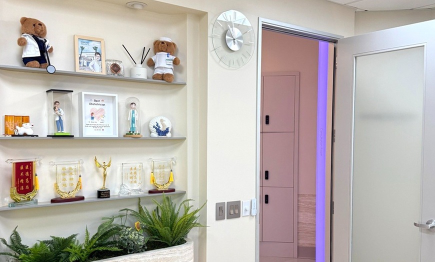 Image 4: Rejuvenate Your Skin with One 60-Minute Microdermabrasion Facial