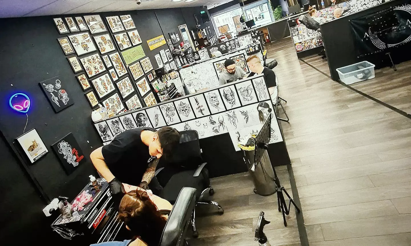 Tattoo Removal on Extra-Small, Small, Medium, or Large Area