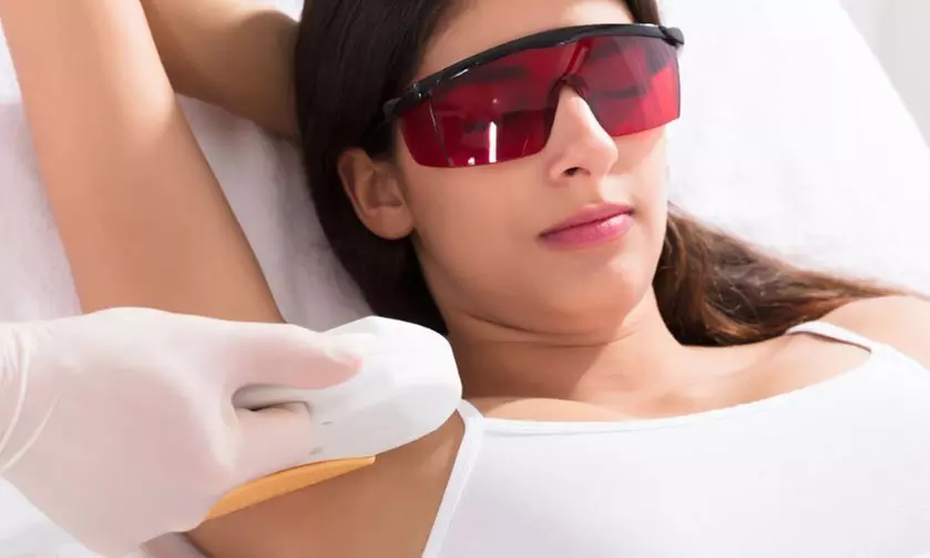 Depilación láser SHR unisex en Centro de Estética Avanzada True