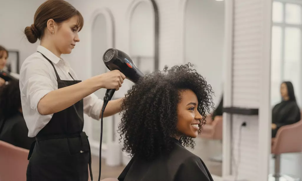 ♥️Get Valentine's Day Glamorous - $40, $55, $75 Gift Voucher