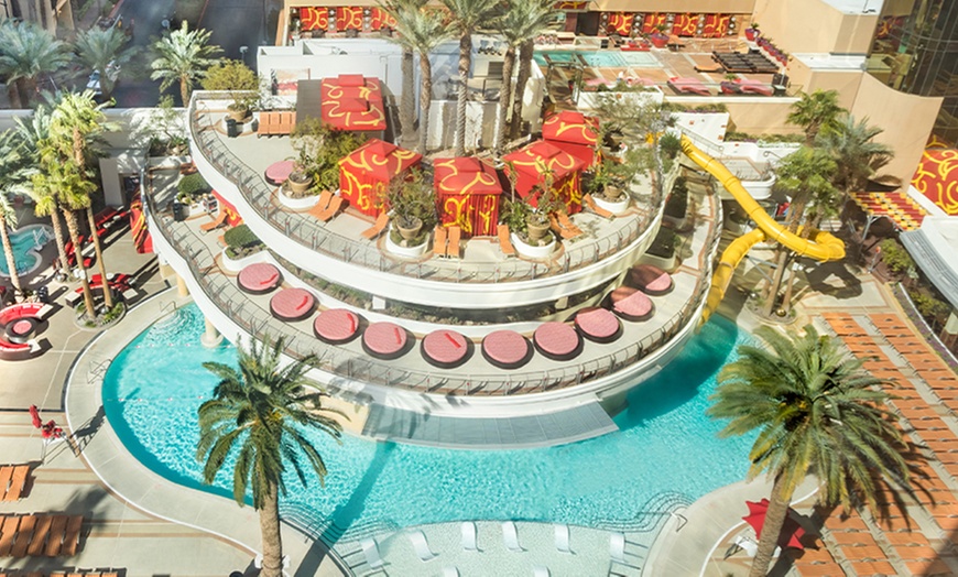 Image 7: 4-Star Vegas Casino Hotel with Resort Credit