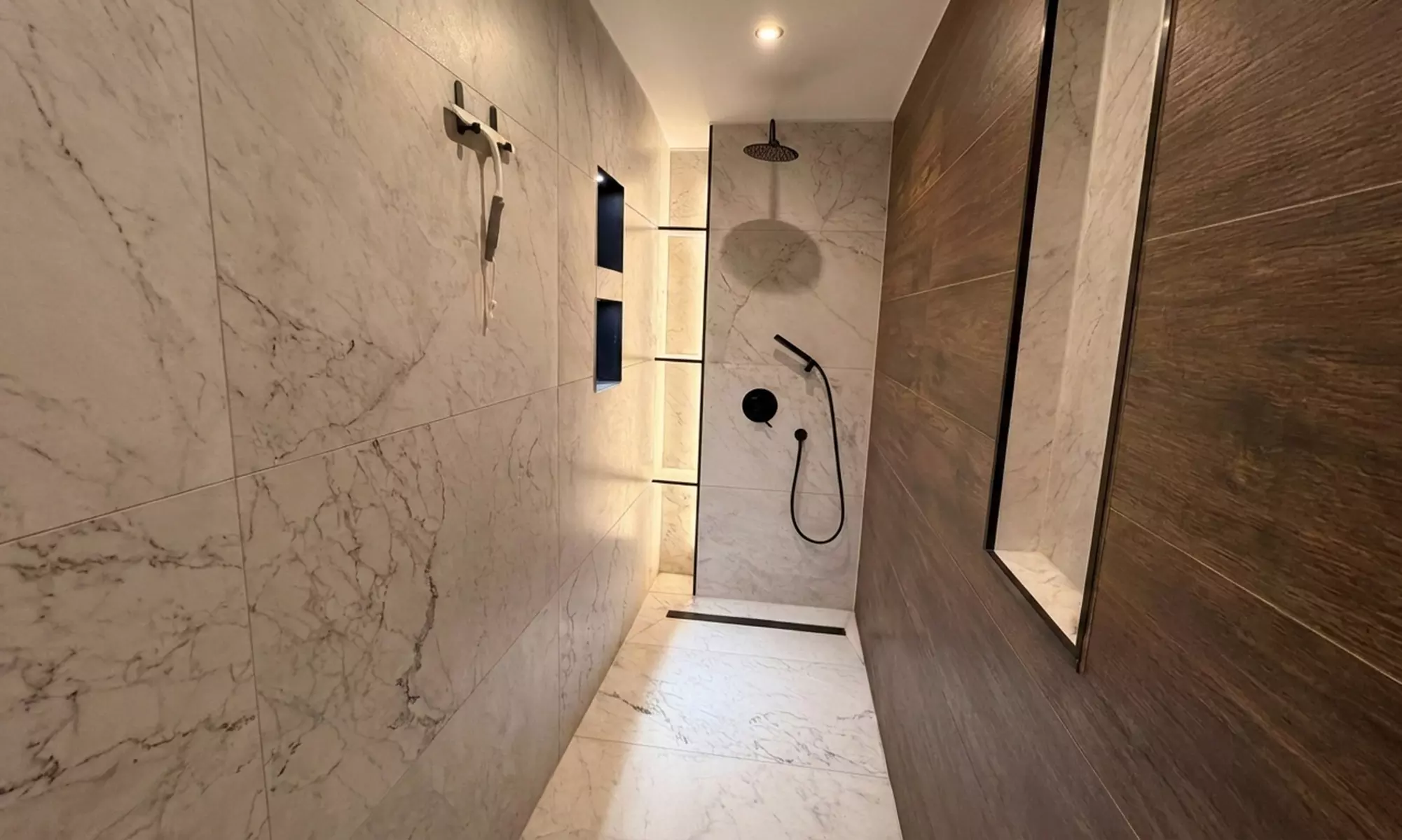 1x oder 2x 60 Min. Relax-Massage für Kopf, Nacken, Rücken und Gesicht