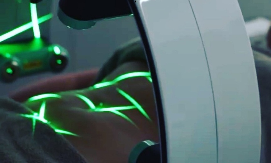 Image 6: Tone with One, Four, Eight, Twelve or Sixteen of Emerald Laser Package