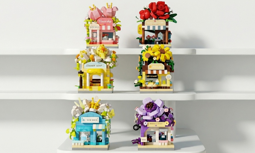 Image 4: Six Pack Micro Building Blocks Mini Flower Shop Set
