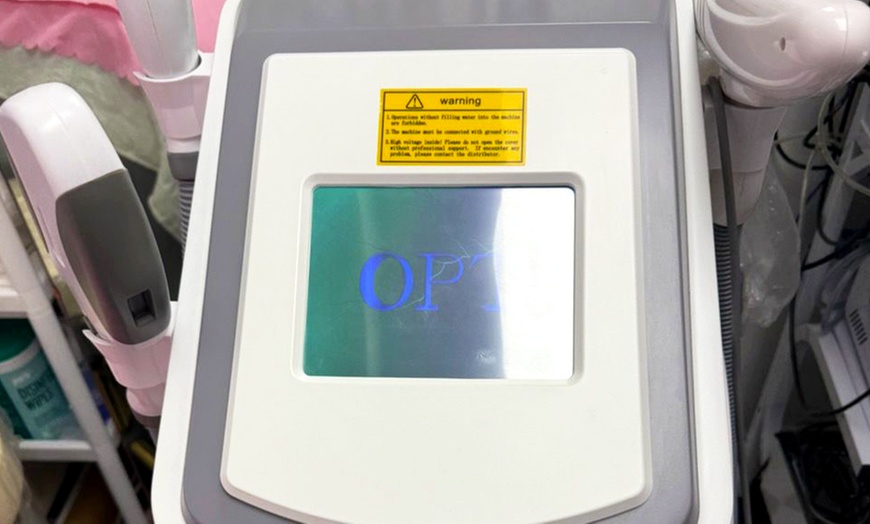 Image 4: 1 or 6 IPL Laser Hair Removal Sessions on Small, Medium, or Large Area