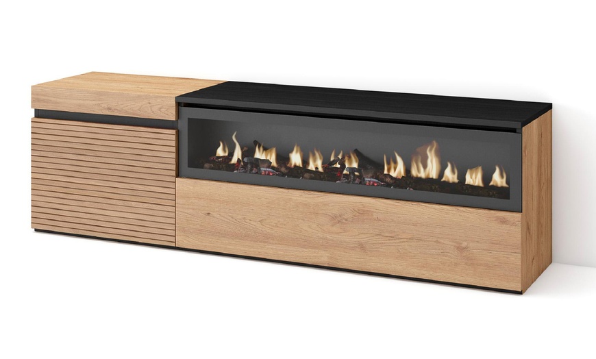 Image 8: Mueble para TV con acabado en roble y opción a chimenea eléctrica
