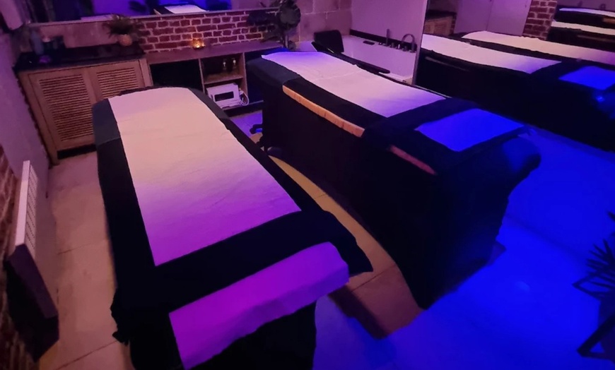 Image 2: Modelages orientaux et égyptiens pour un moment de bien-être