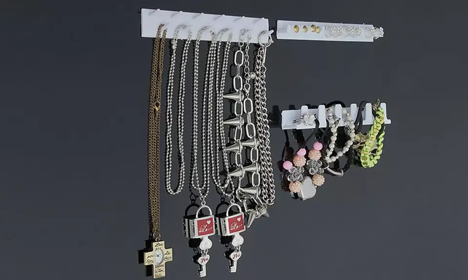 Jewelry Hanger - Primary Image