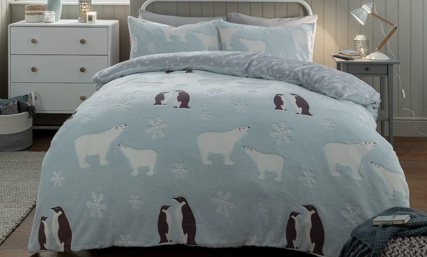 Image 14: Glow in the Dark Duvet Set