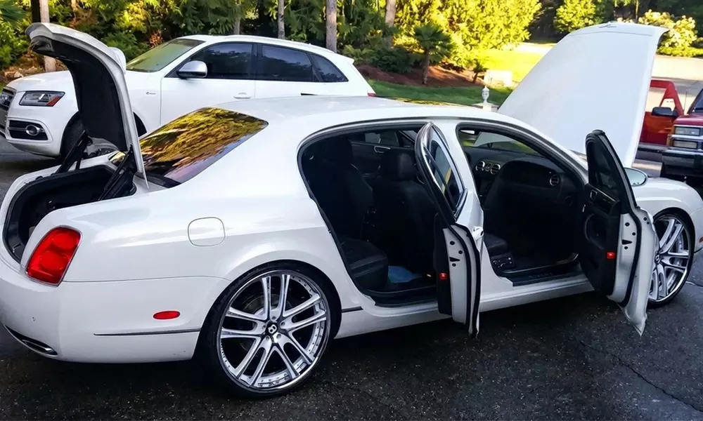 Exterior and Interior Car Detailing Services