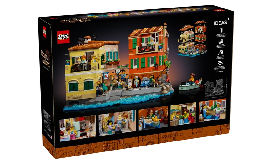 Image 8: LEGO Ideas The Italian Riviera 21359