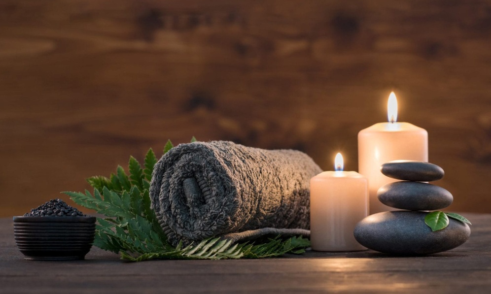 1.5 or 2-Hour Grounding in Session w/ Optional Reiki, Blow Dry, & More