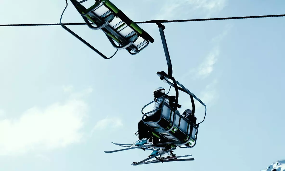 Forfait de ski pour 1 ou 6 jours entre deux stations mythiques