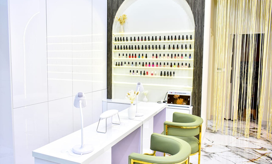 Image 6: Premium Ladies' Facials: Gold, Whitening, Dr Renaud, Hydrafacial