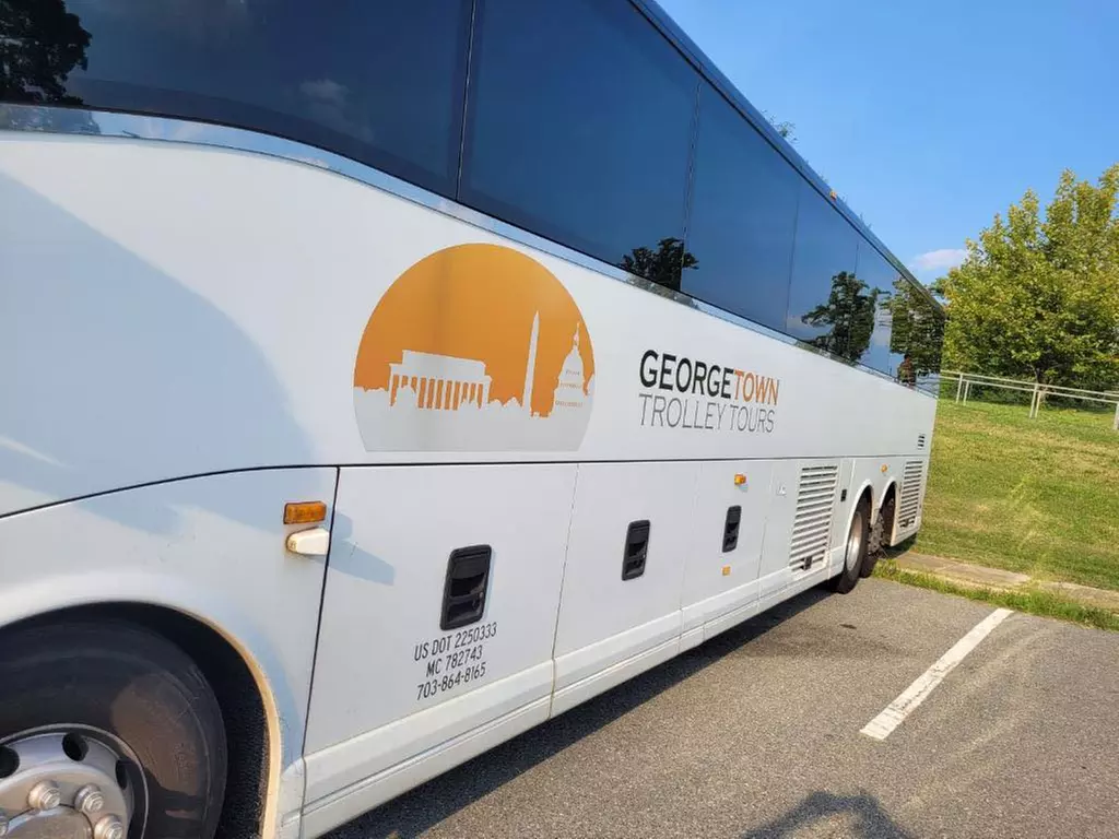 Discover DC with Full-Day or Night-Time Hop-on Hop-off Bus Tour