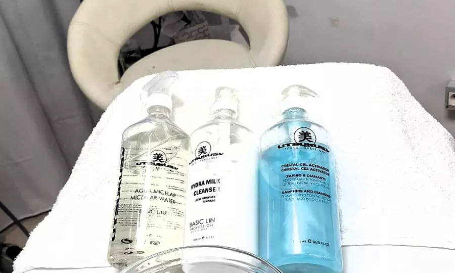 Limpieza facial en 7 pasos con tratamientos a elegir para 1 persona