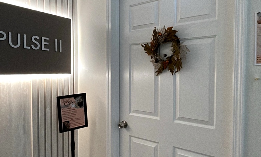 Image 7: 60 Min Microdermabrasion Facial w/ Mask+LED Therapy - 1, 3/ 5 Sessions