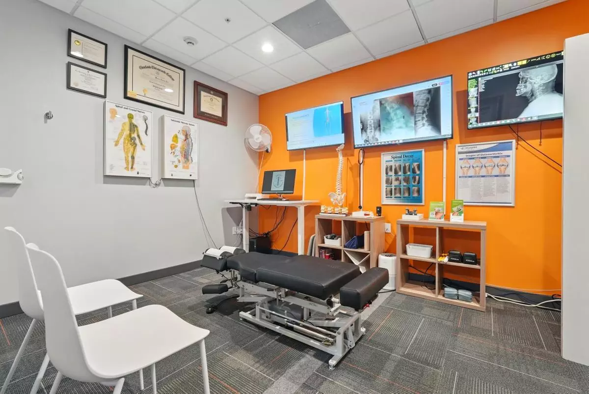 One, Three or Six Acupuncture Treatments with Consultation