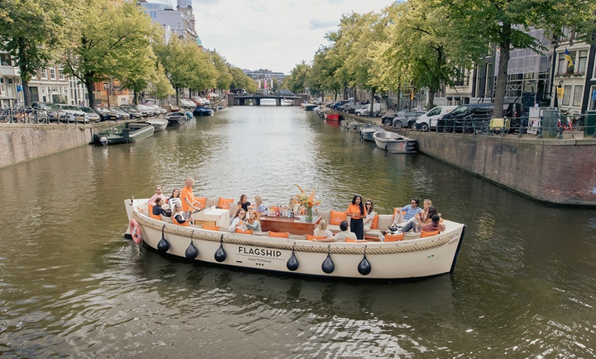 Image 11: Vaar de drukte voorbij: ontdek Amsterdam vanaf het water