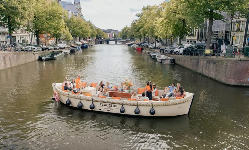 Image 11: Vaar de drukte voorbij: ontdek Amsterdam vanaf het water