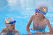 Cours découverte de natation avec coach dans l’eau – Enfants & adultes – Plus de 80 centres en France (jusqu'à 51% de remise) - Second Medium