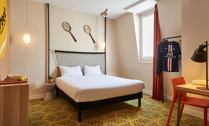 Image 5: Greater Paris: Double Room with Breakfast