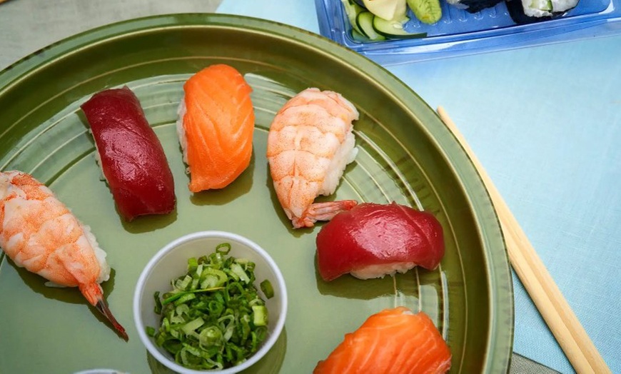 Image 2: Craving Delicious Delights? £10 Off First Uber Eats Order Over £25