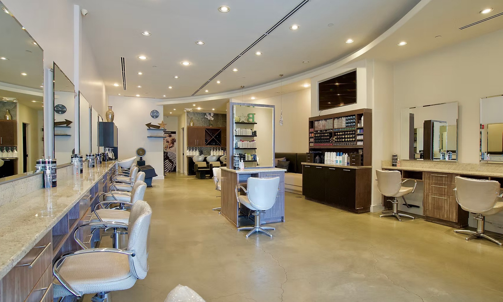 Transform Your Hair with One, Two or Three Blowouts