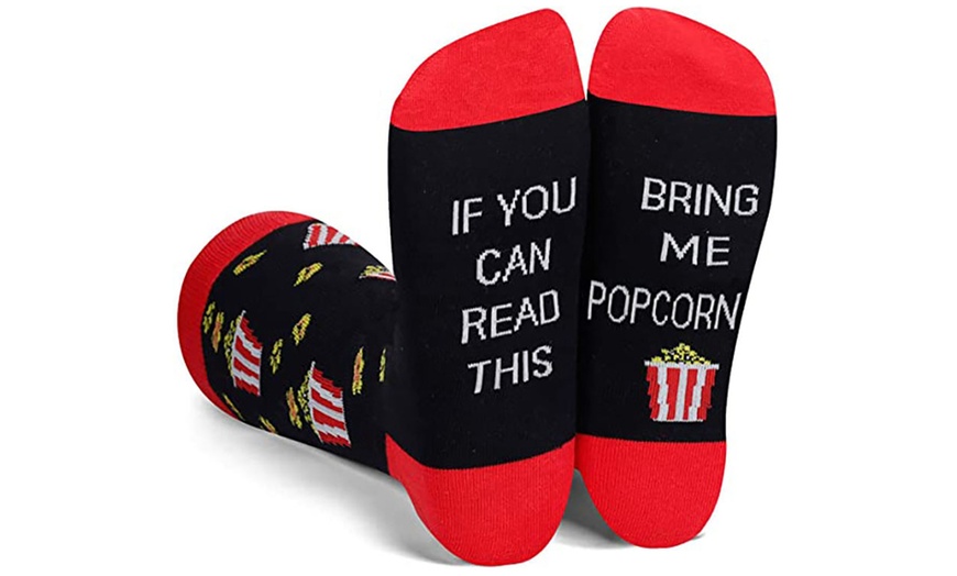 Image 3: Single Pair of Combed Cotton Mid-Calf Socks