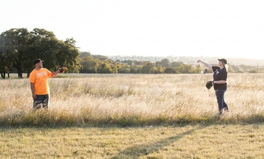 Image 3: Outdoor Photo Sessions: 60- & 30-Min Shoots