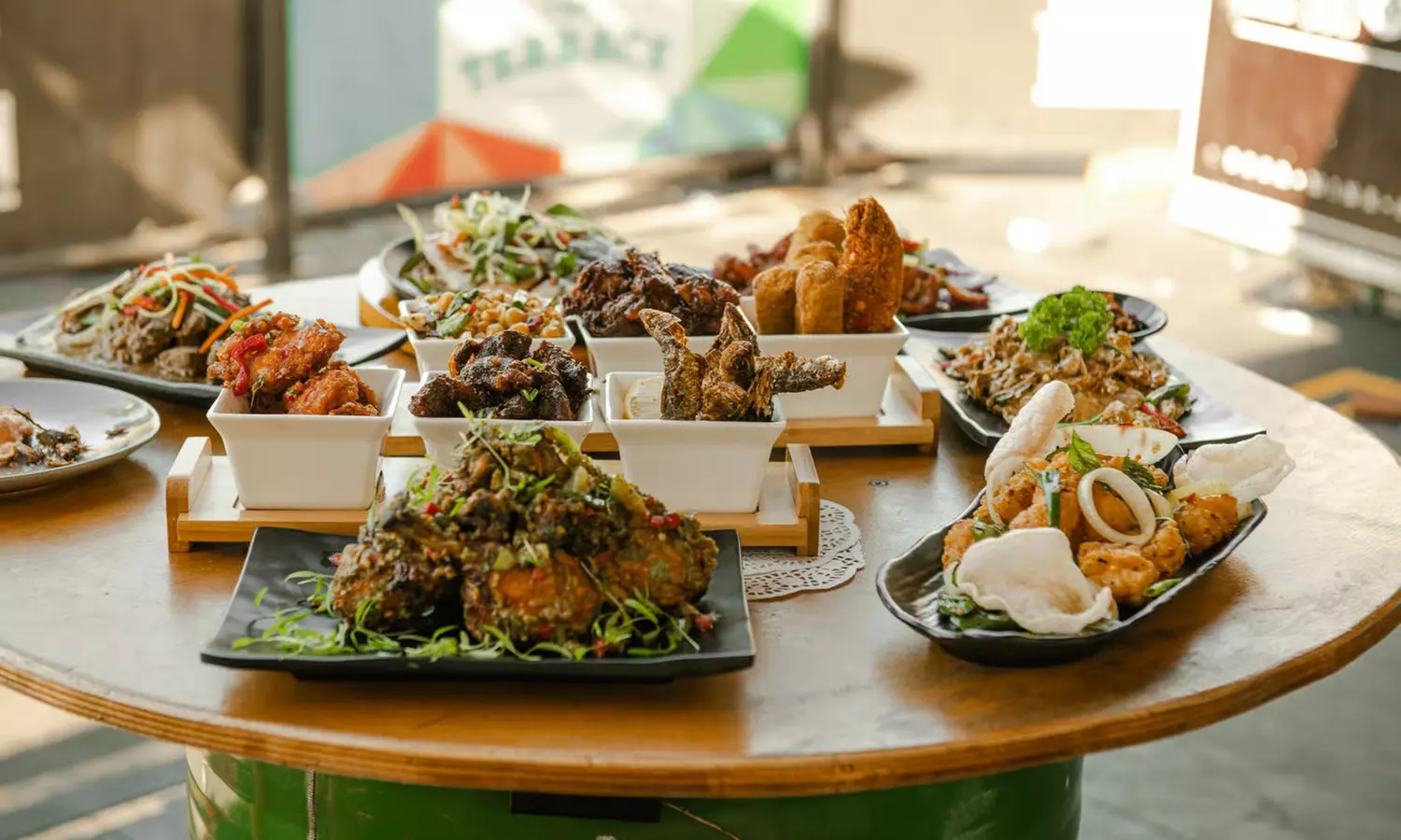 Get Machan Flavour/Feast/Banquet for Two, Four or Six