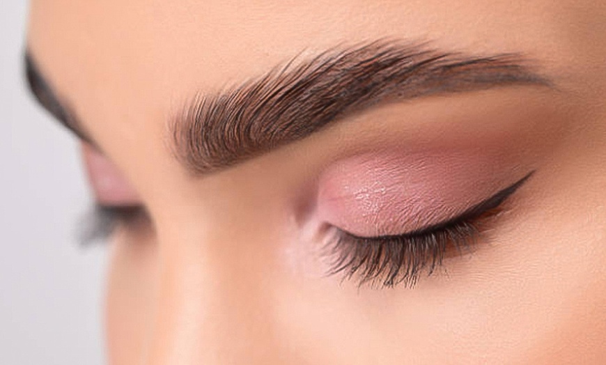 Image 3: Enhance Your Look with Eyeliner Tattoo Or Microblading Eyebrows