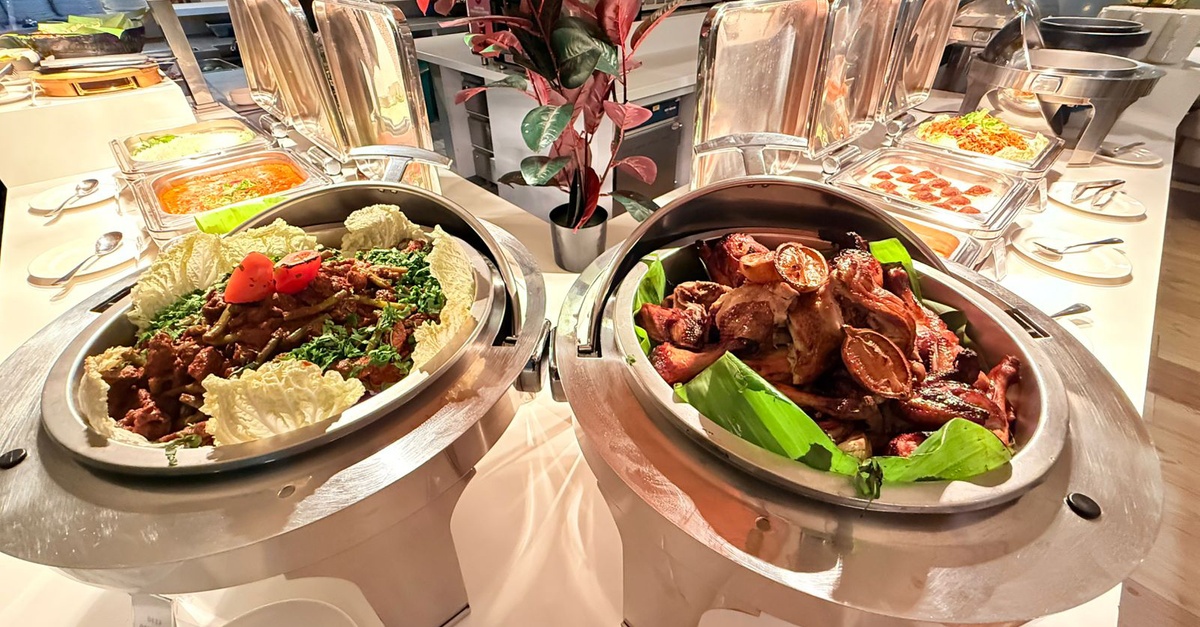 Dinner Buffet W Bottomless Soft Beverage For 1 Child, 1, 2 Or 4 Adult Dinner Buffet W Bottomless Soft Beverage For 1 Child, 1, 2 Or 4 Adult