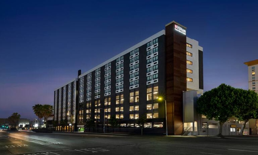 Image 1: Comfortable Budget Hotel Near LAX With Parking Included