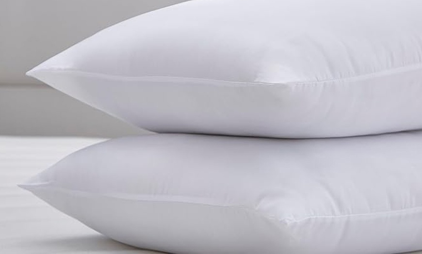 Image 6: Silentnight Supersleep Pillows - Pack of 2
