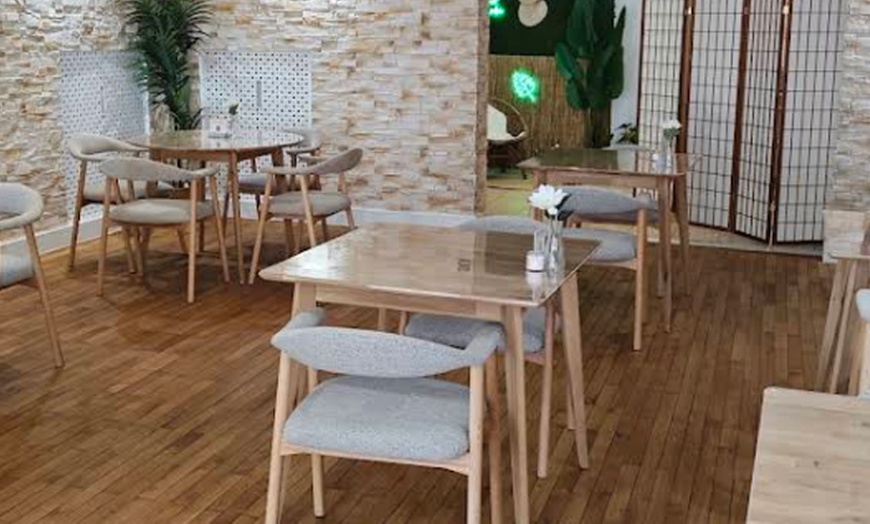 Image 9: Korean Eggdrop Toast nach Wahl inkl. Pommes / Süßkartoffel & Softdrink