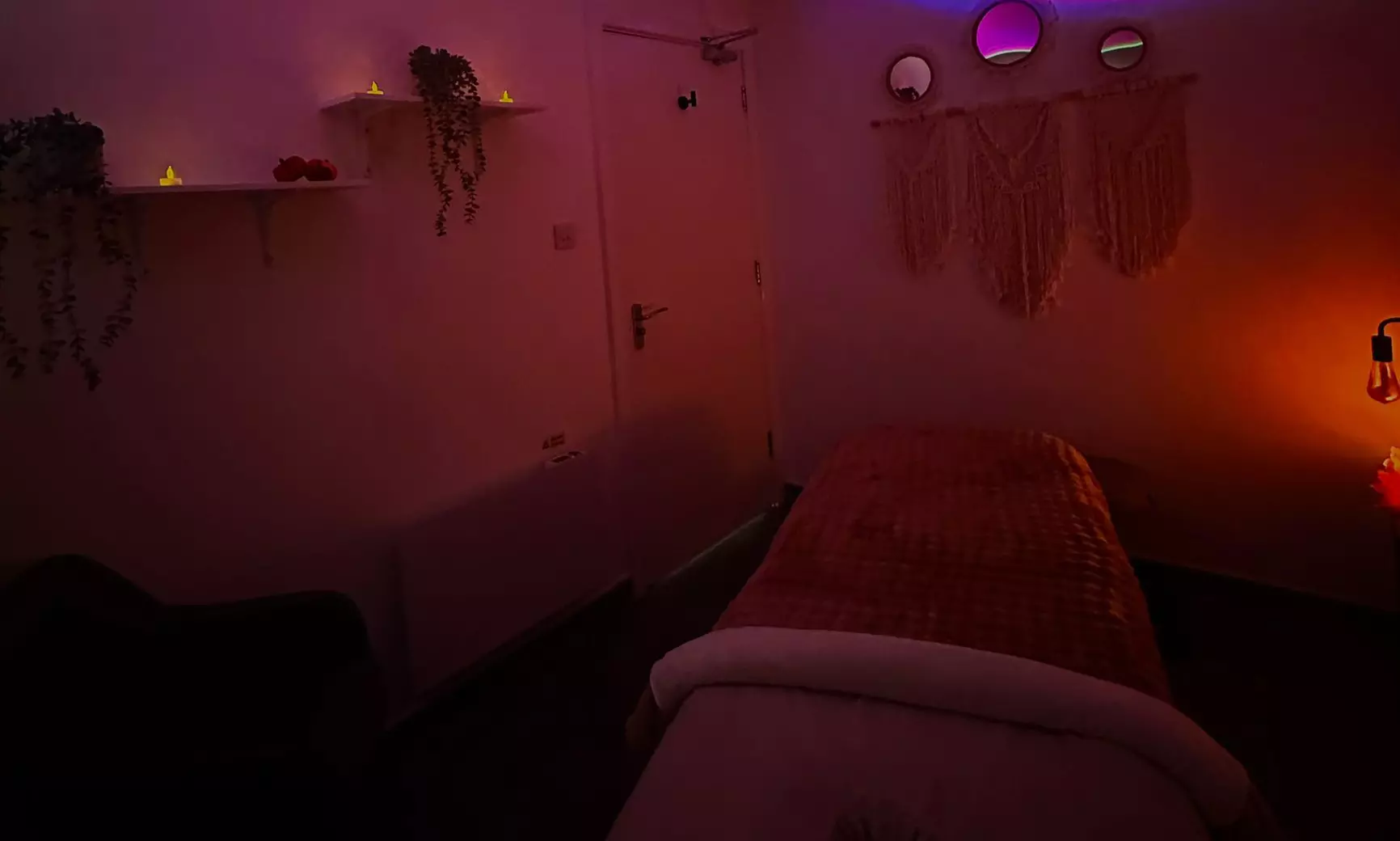 30 or 60-Minute Massage: Choice of Deep Tissue, Swedish, or Hot Stone