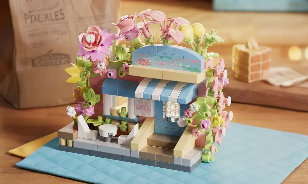 Set de 6 micro-boutiques féeriques décoratives à construire - Second Medium